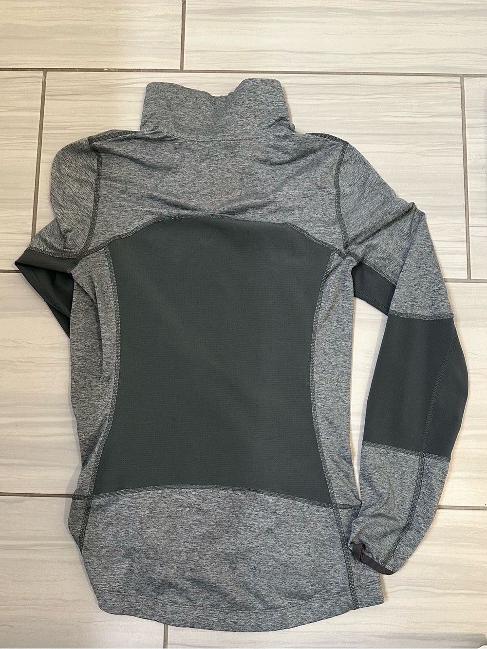 Columbia Charcoal and Heather Gray Full-Zip Lightweight Jacket - Picture 2 of 4
